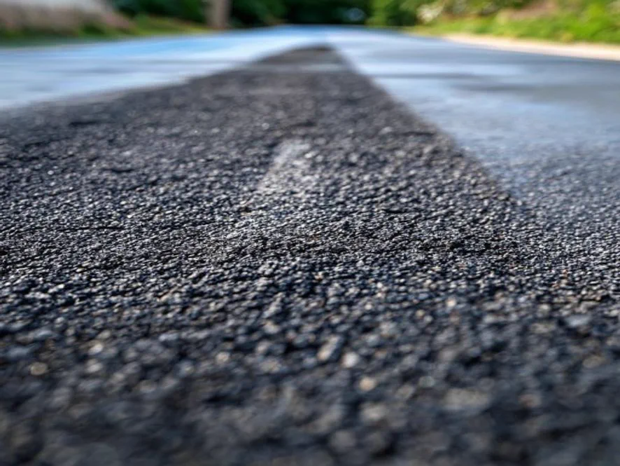 Asphalt Overlay on an Existing Driveway: When It Works